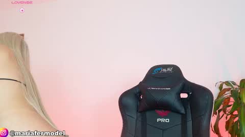 Maria Fer online show from March 2, 4:36 pm