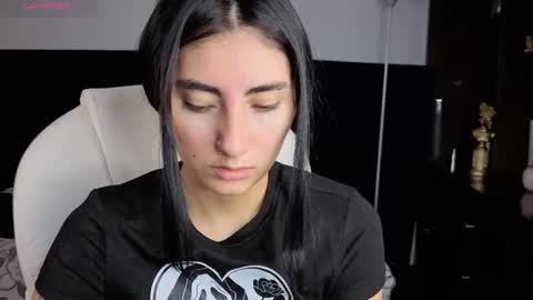 Maria online show from November 11, 7:25 pm