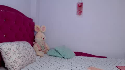 Giselle Mara  online show from November 18, 10:25 pm