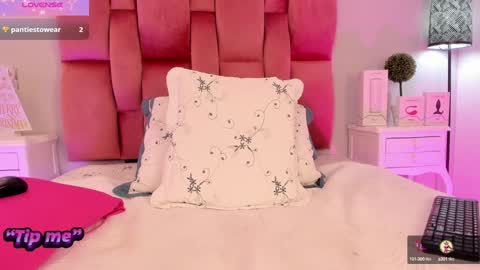 Snapshot of mariajo_sex_ chatting on December 14, 9:45 pm MARIAJO Dont forget that Mariajosexy20 online show from December 14, 9:45 pm