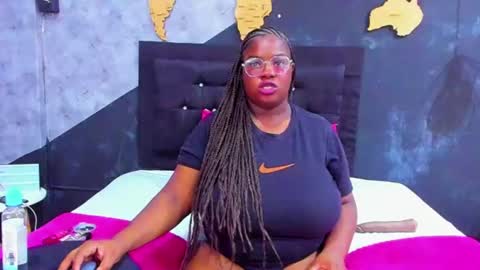 Snapshot of mariam__rossi chatting on October 24, 1:18 pm  MARIAM online show from October 24, 1:18 pm