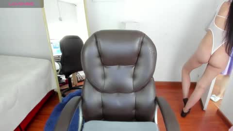 Mariam online show from January 8, 2:36 am