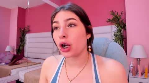 Snapshot of mariam_scott18 chatting on October 11, 3:50 am Mariam online show from October 11, 3:50 am