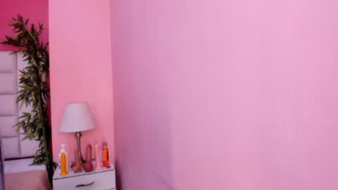 Snapshot of mariam_scott18 chatting on October 22, 3:29 am Mariam online show from October 22, 3:29 am