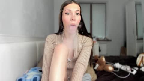 Mariam  online show from May 23, 2:28 am