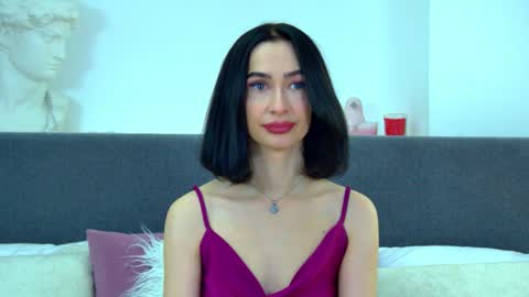 MariaMenson online show from December 8, 9:24 am