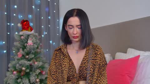 MariaMenson online show from December 11, 7:25 pm