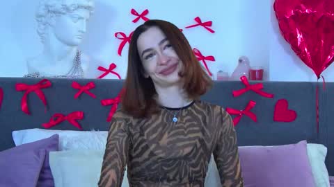 MariaMenson online show from March 2, 6:30 pm