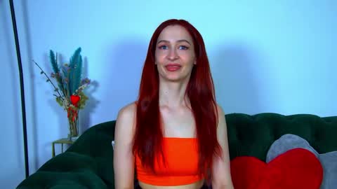 MariaMenson online show from April 16, 8:31 pm