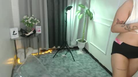 maria online show from March 4, 3:44 am