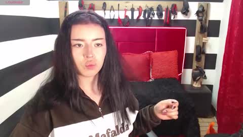 Marian online show from September 15, 2:55 am