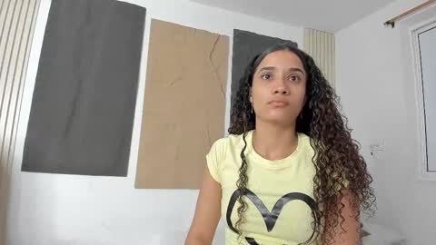 Snapshot of marian_rios chatting on October 1, 10:54 am Marian online show from October 1, 10:54 am