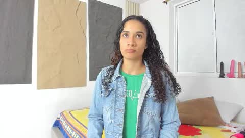 Snapshot of marian_rios chatting on October 30, 11:00 am Marian online show from October 30, 11:00 am