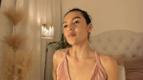 Marian online show from March 4, 2:01 pm