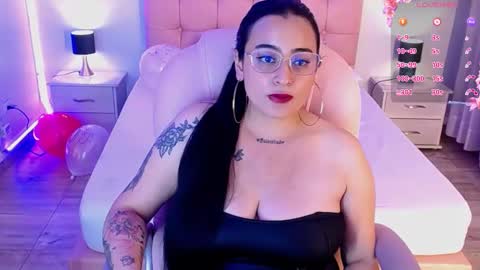 Snapshot of marian_stonee chatting on February 15, 2:04 am marian online show from February 15, 2:04 am