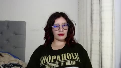 Snapshot of mariana124_ chatting on January 7, 6:24 pm Mariana online show from January 7, 6:24 pm