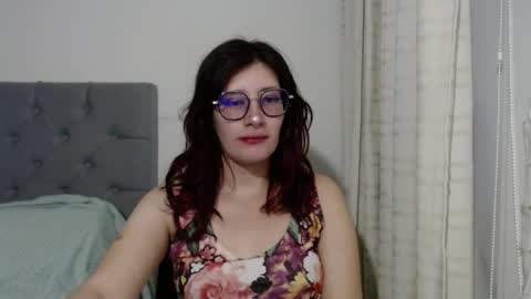 Snapshot of mariana124_ chatting on January 22, 8:38 pm Mariana online show from January 22, 8:38 pm