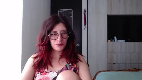 Snapshot of mariana124_ chatting on February 12, 7:13 pm Mariana online show from February 12, 7:13 pm