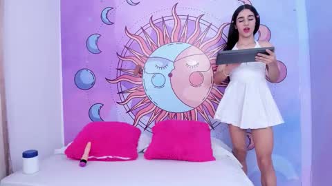 Snapshot of mariana_16_ chatting on October 23, 7:45 pm mariana_16_ online show from October 23, 7:45 pm