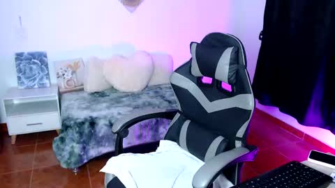 mariana__666 online show from October 12, 4:44 am