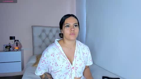 Snapshot of mariana___roexx chatting on October 7, 5:10 pm Mariana roexx online show from October 7, 5:10 pm
