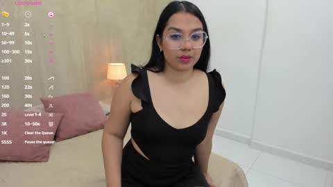 Mariana Allen online show from February 18, 3:31 am