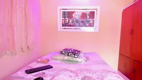 Snapshot of mariana_mauricio chatting on January 25, 8:31 pm mariana mauricio online show from January 25, 8:31 pm