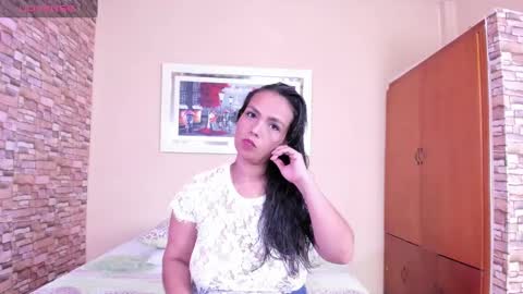 Snapshot of mariana_mauricio chatting on March 10, 2:50 am mariana mauricio online show from March 10, 2:50 am