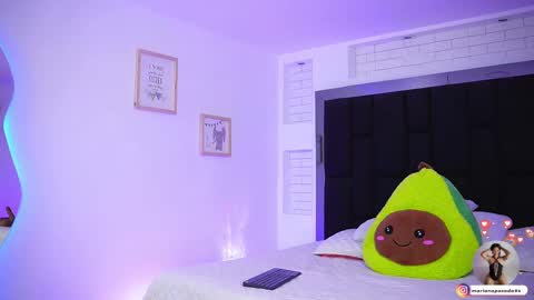 Mariana  online show from September 16, 6:53 pm