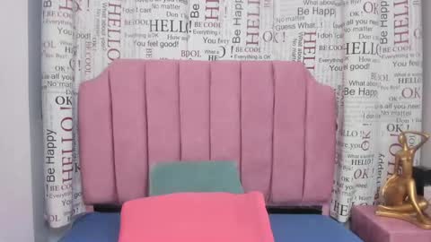 Snapshot of mariana_murillo__ chatting on October 5, 4:00 am Mariana online show from October 5, 4:00 am