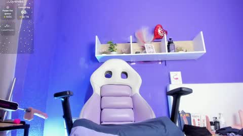 mariana_rossi_ online show from April 30, 2:56 pm