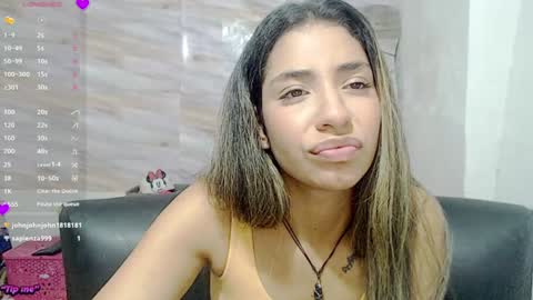 Snapshot of mariana_turner chatting on February 6, 12:00 am Mariana turner online show from February 6, 12:00 am