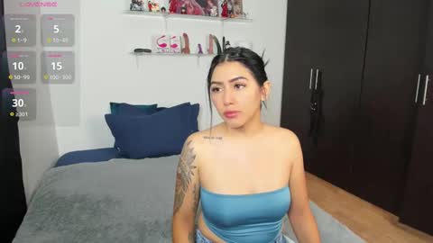 MARIANA Y VALENTINA online show from October 28, 11:03 am