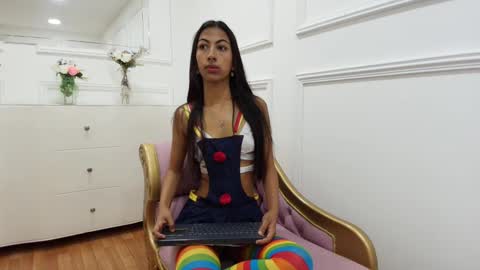 Mariana Garcia online show from October 13, 6:19 pm