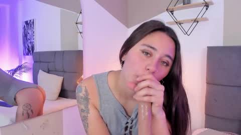 Snapshot of marianagoddes chatting on December 3, 7:11 pm Mariana online show from December 3, 7:11 pm