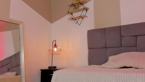 Snapshot of marianagoddes chatting on December 28, 10:02 pm Mariana online show from December 28, 10:02 pm