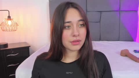 Snapshot of marianagoddes chatting on January 31, 12:06 am Mariana online show from January 31, 12:06 am