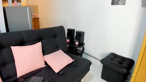 Mariana online show from November 16, 11:16 am