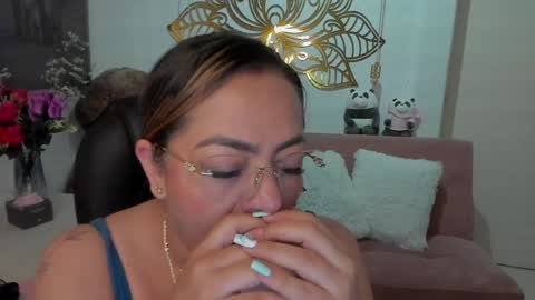 Snapshot of marianalopez81 chatting on February 3, 9:08 am Mariana Lopez online show from February 3, 9:08 am