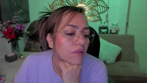 Snapshot of marianalopez81 chatting on February 9, 8:33 am Mariana Lopez online show from February 9, 8:33 am