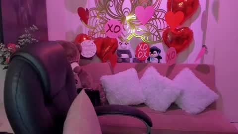 Snapshot of marianalopez81 chatting on February 17, 3:15 am Mariana Lopez online show from February 17, 3:15 am