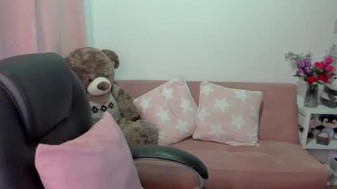 Snapshot of marianalopez81 chatting on March 12, 12:31 am Mariana Lopez online show from March 12, 12:31 am