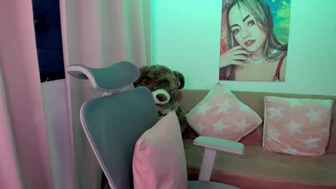 Snapshot of marianalopez81 chatting on March 13, 1:01 am Mariana Lopez online show from March 13, 1:01 am