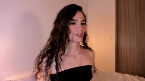   online show from June 25, 12:21 am