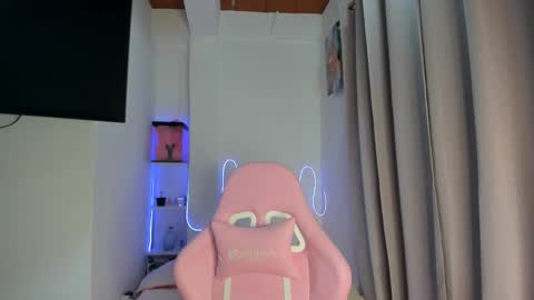 Mariangel online show from October 22, 12:11 am