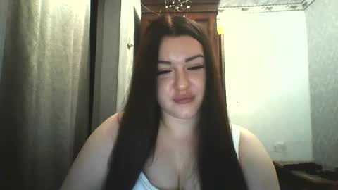 mariangloom online show from July 5, 9:22 pm