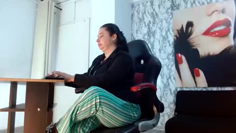 Mariani online show from October 12, 11:42 am