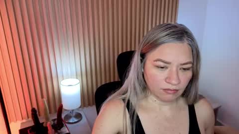 Marian Love  online show from November 2, 11:23 am