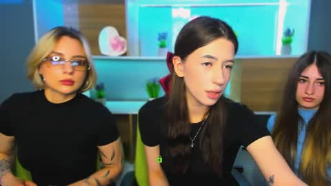 marianna gray online show from April 9, 11:48 am