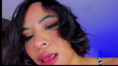 Snapshot of marianne__ chatting on March 8, 5:50 pm M A R I A N E online show from March 8, 5:50 pm